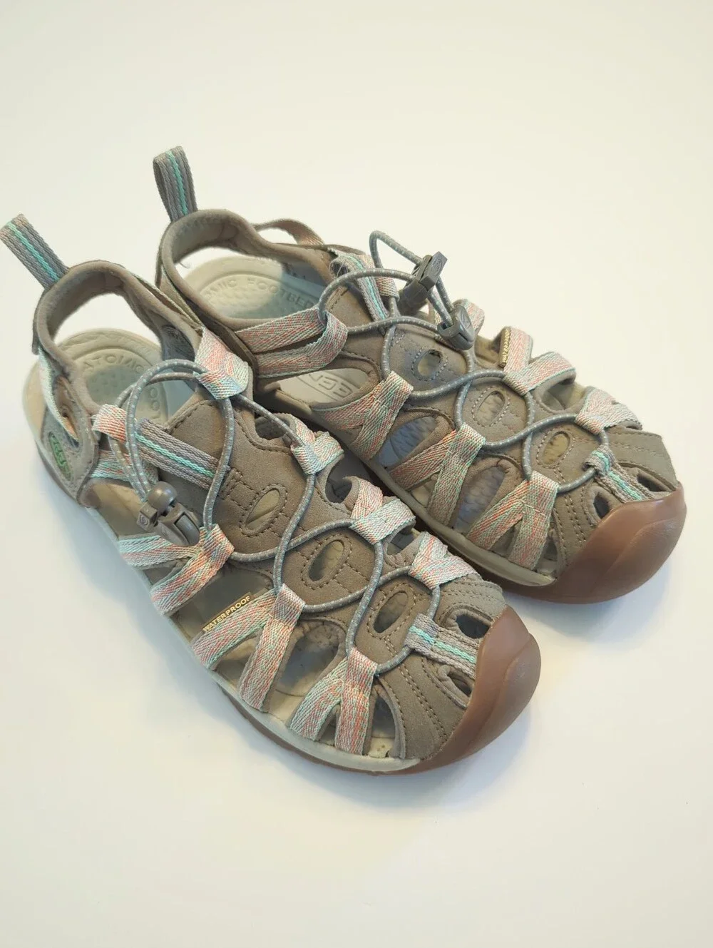 Keen Whisper Lightweight Water Resistant Trail Sandals Size 7.5 Taupe Coral EUC